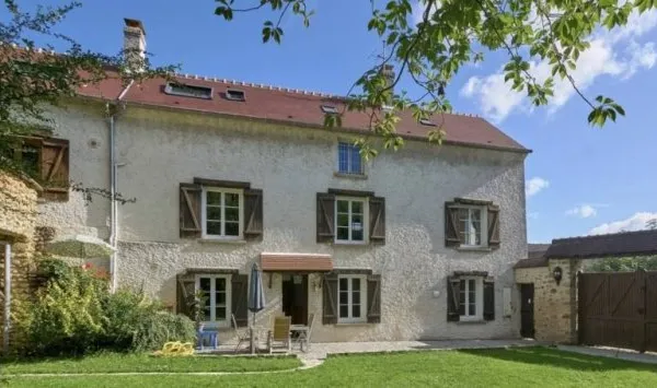 Maison 7 pièces 203 m²