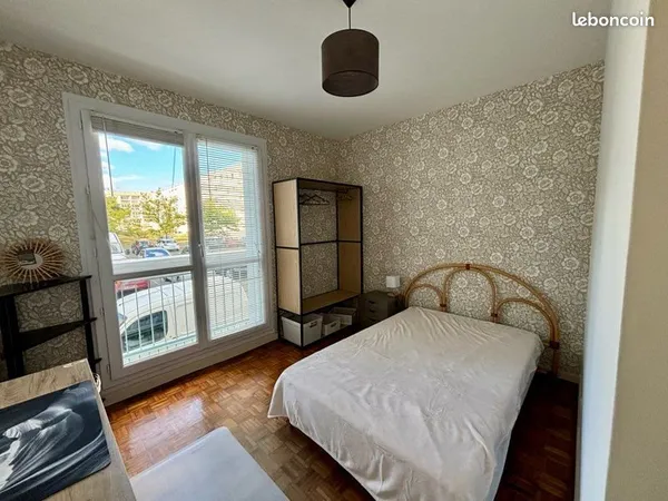 Chambre dans colocation