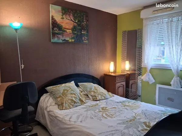Chambre en collocation dans un apt 93 m2 proche du centre-ville et de la gare St Roch avec accès à l