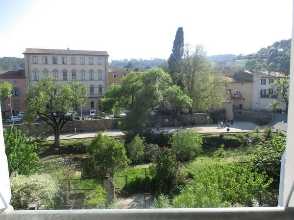 Appartement de 49m2 à louer sur Trans-en-Provence