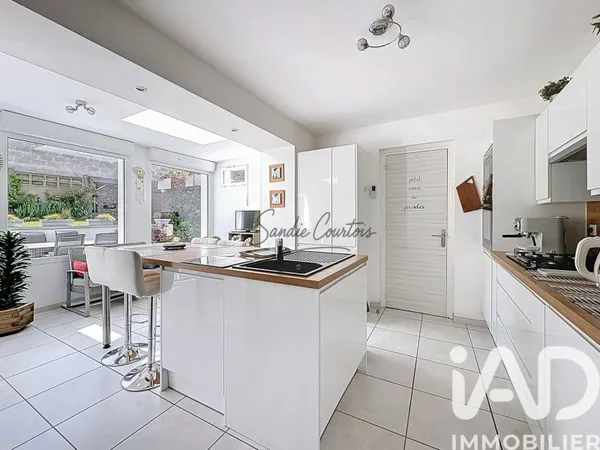 Maison 7 pièces 182 m²