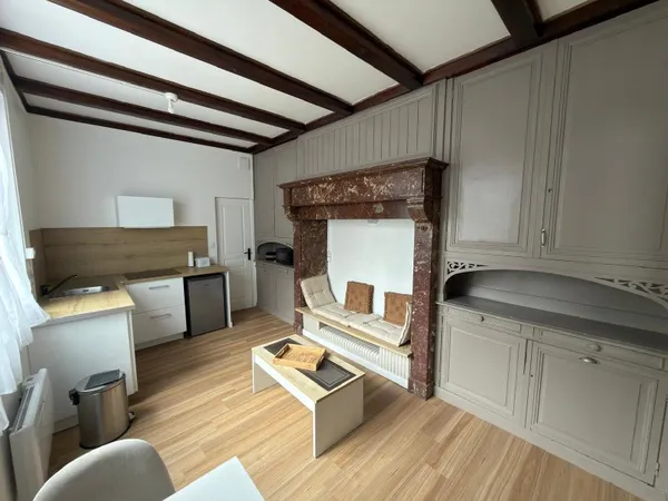 APPARTEMENT F1 BIS - QUARTIER HENRIVILLE