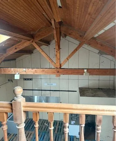 Bâtiment de 450 m2 à St Doulchard