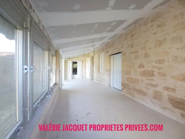 Granges Chais Maison en pierres à Rénover Dépendances et Possibilité de Détachement Foncier