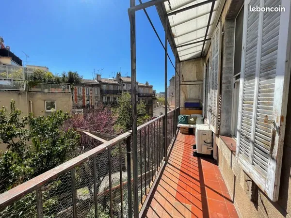 Appartement T3 59m² avec balcon et cave boulevard baille