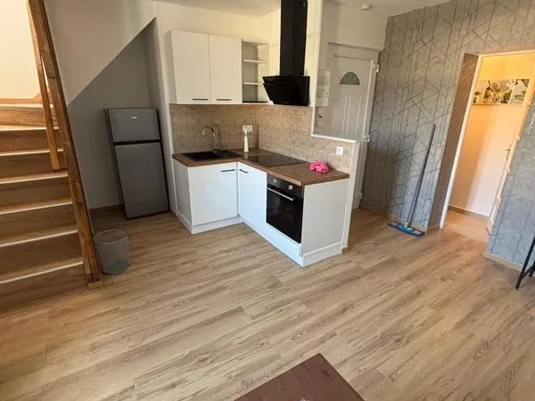 Appartement 2 pieces a loué Meublé