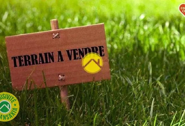 TERRAIN A BÂTIR DE 1933M²