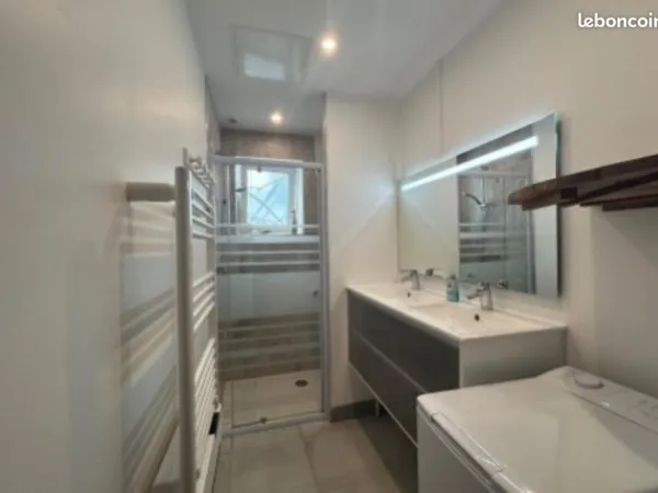 Propriété 3 pièces 66 m²