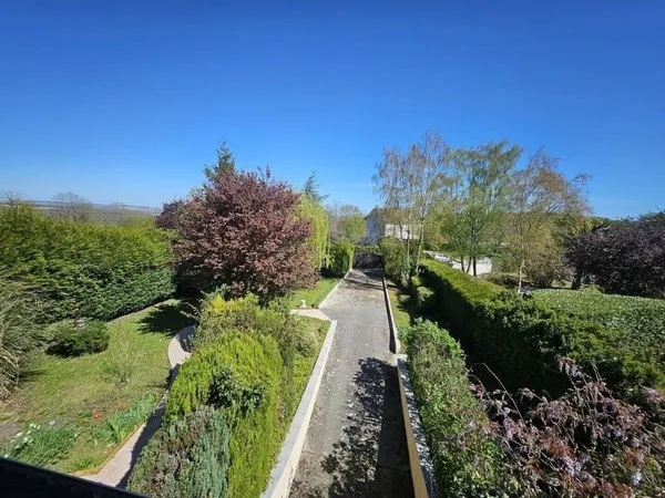 Maison 7 pièces 140 m²