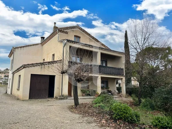 Villa avec garage dans la région de Nyons - Exclusivité