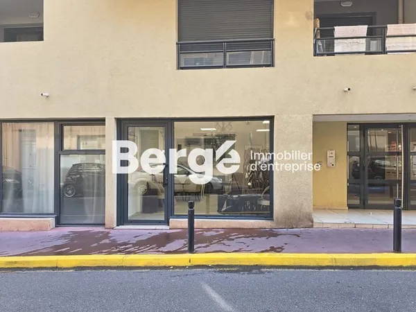 Local commercial 43 m²