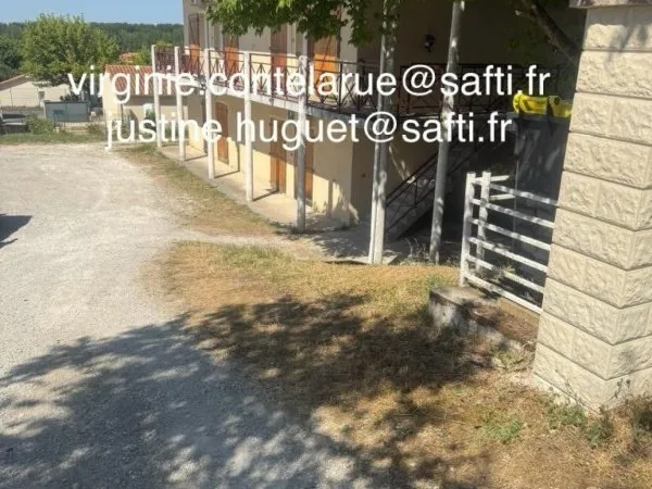 Spécial investisseurs : 4 studios meublés prêts à louer