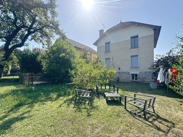 Appartement 4 pièces 93 m²