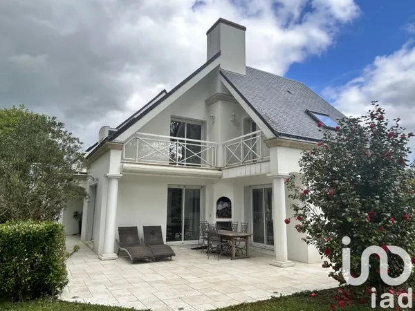 Maison 7 pièces 192 m²