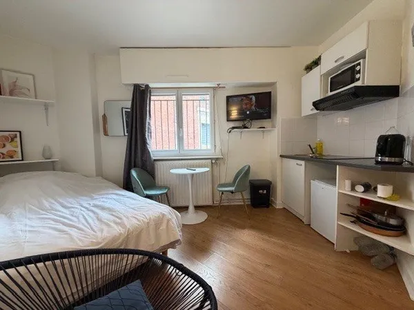 Beau studio en parfait état