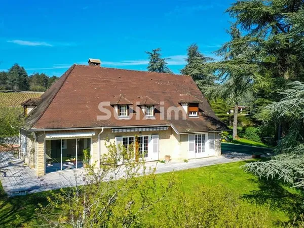Villa de charme à vendre à Givry