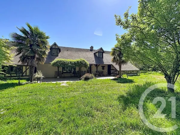 Maison 9 pièces 307 m²