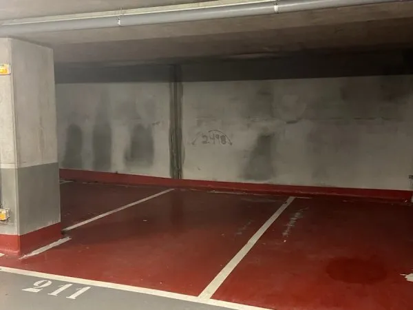 Loue parking voiture