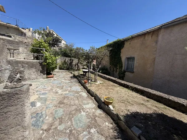 Maison 4 pièces 65 m²