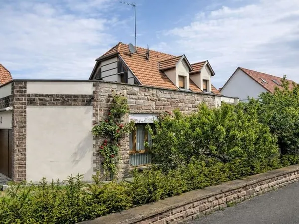 Maison 6 pièces 185 m²