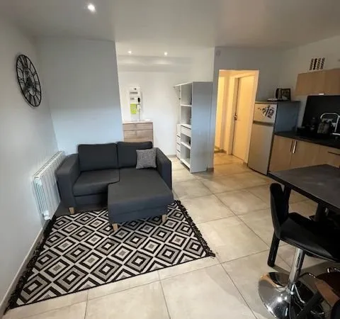 Appartement Meublé F2 à louer