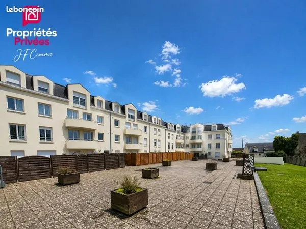 Parking 18 m² Villers Cotterets