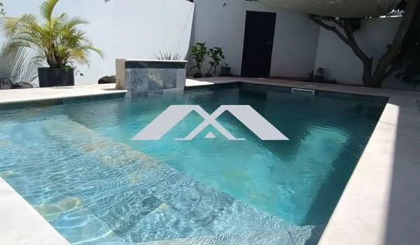 SAINT PIERRE VILLA F5 - PISCINE