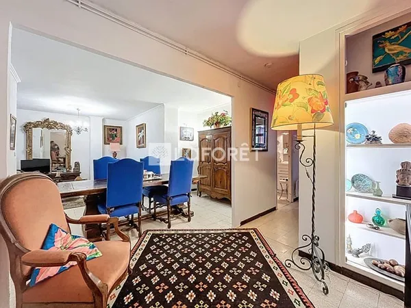 Appartement Perpignan 2 chambres et cave dans résidence avec ascenseur