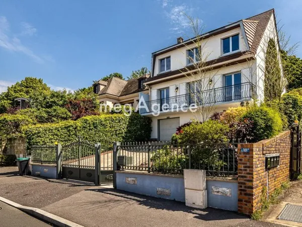 Vends maison 6 pièces CACHAN (94230)