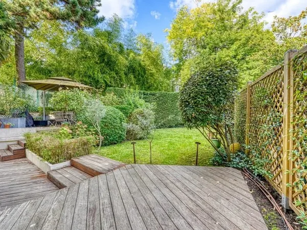 Appartement 5 pièces 150 m²