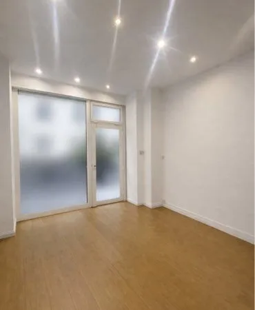 Local beauté clé en main - Paris 17 - sans pas de porte