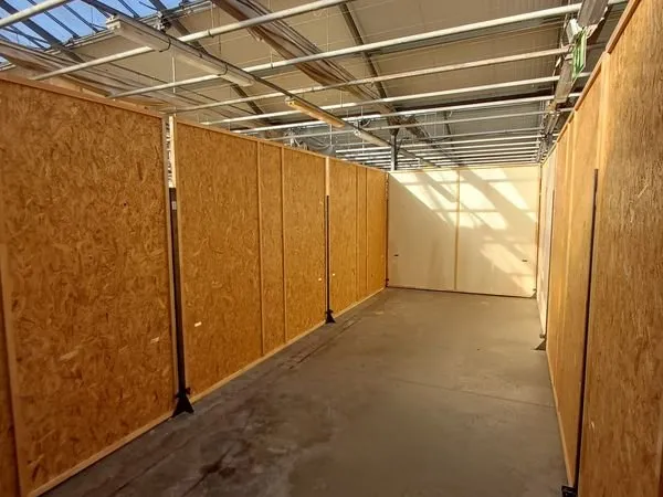 Atelier / bureau / stockage