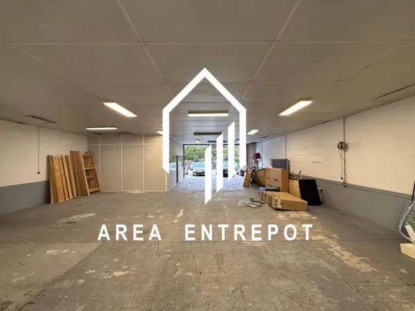 Local d'activité 200 m²