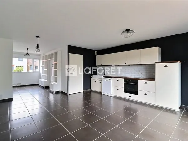 Maison contemporaine 4 chambres ? Terrasse, jardin et parkings