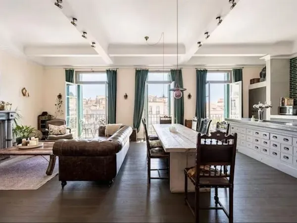 Appartement 5 pièces 121 m²