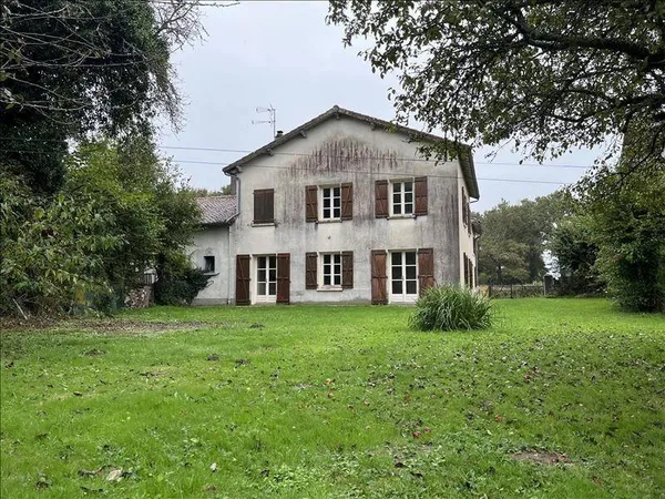 Maison 8 pièces 189 m²