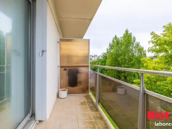 Appartement 5 pièces 84 m²