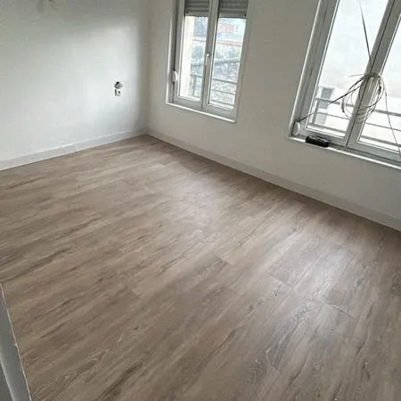 Appartement 2 chambres rénové à Fère en Tardenois : clims, pompe à chaleur et ballon thermodynamique