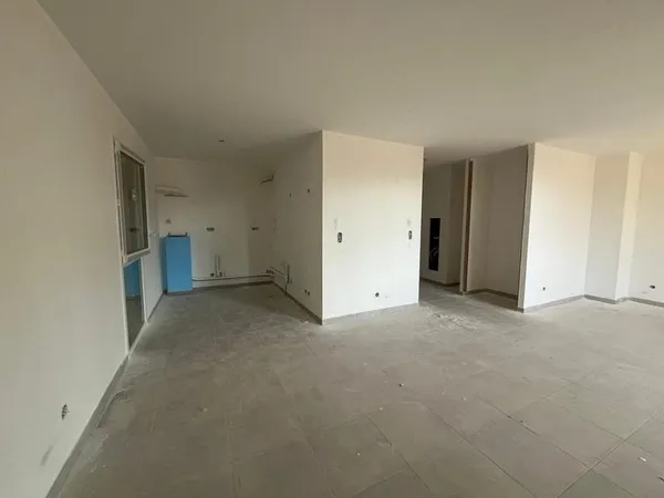 APPARTMENT T3 72.8 M2 AVEC PLACE DE PARKING