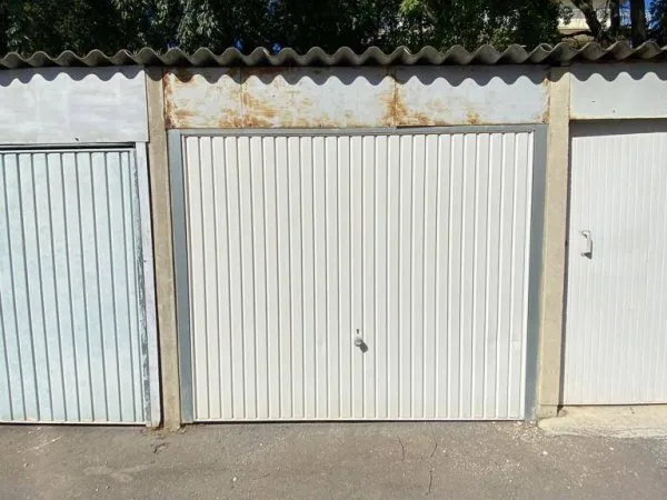 Parking 15 m²