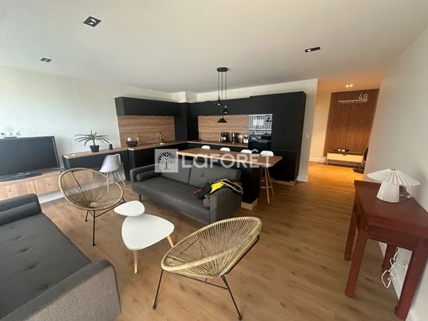 Appartement 5 pièces 103 m²