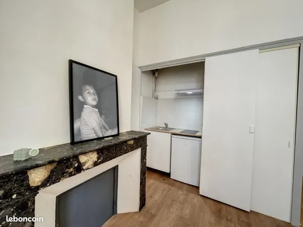 Studio 1 pièce 19 m²