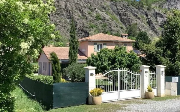 Villa 171m² /1015m² de terrain double garage
