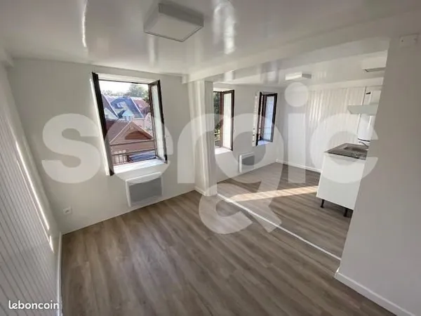 Studio 1 pièce 18 m²