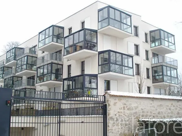 APPARTEMENT LOUVRES - 4 pièce(s) - 81.63 m2