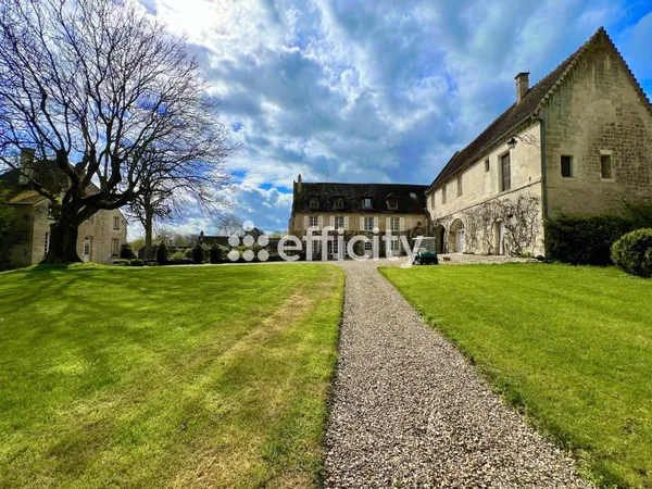 Maison 12 pièces 447 m²
