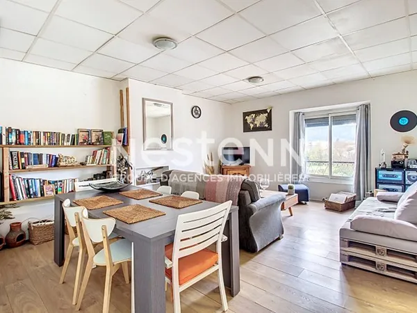 A VENDRE Appartement Vidauban 4 pièce(s), lumineux, spacieux, centre ville vidauban
