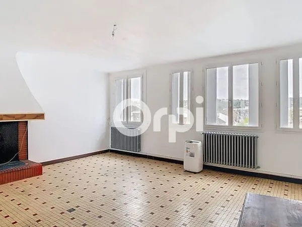 Appartement 3 pièces 103 m²