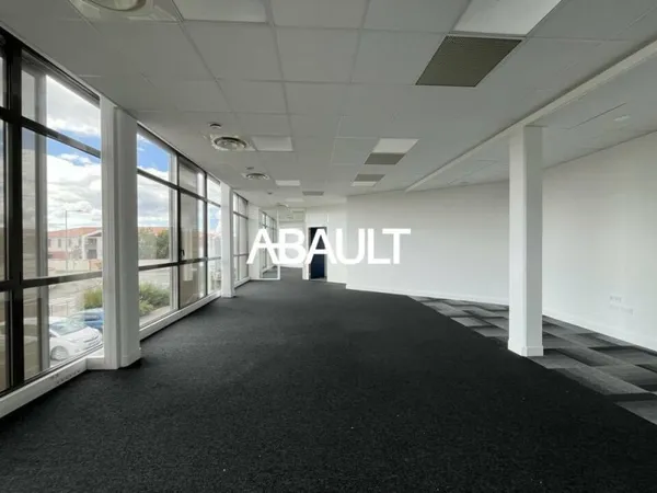 BUREAUX à LOUER