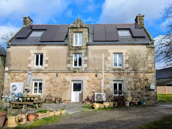 Maison et dépendances
